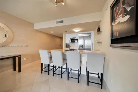 1800 S Ocean Dr # 2506, Hallandale Beach FL 33009