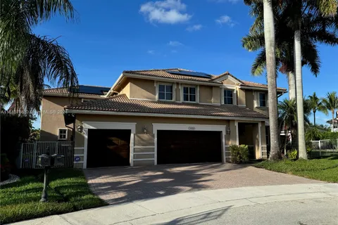 1684 Eagle Bnd, Weston FL 33327