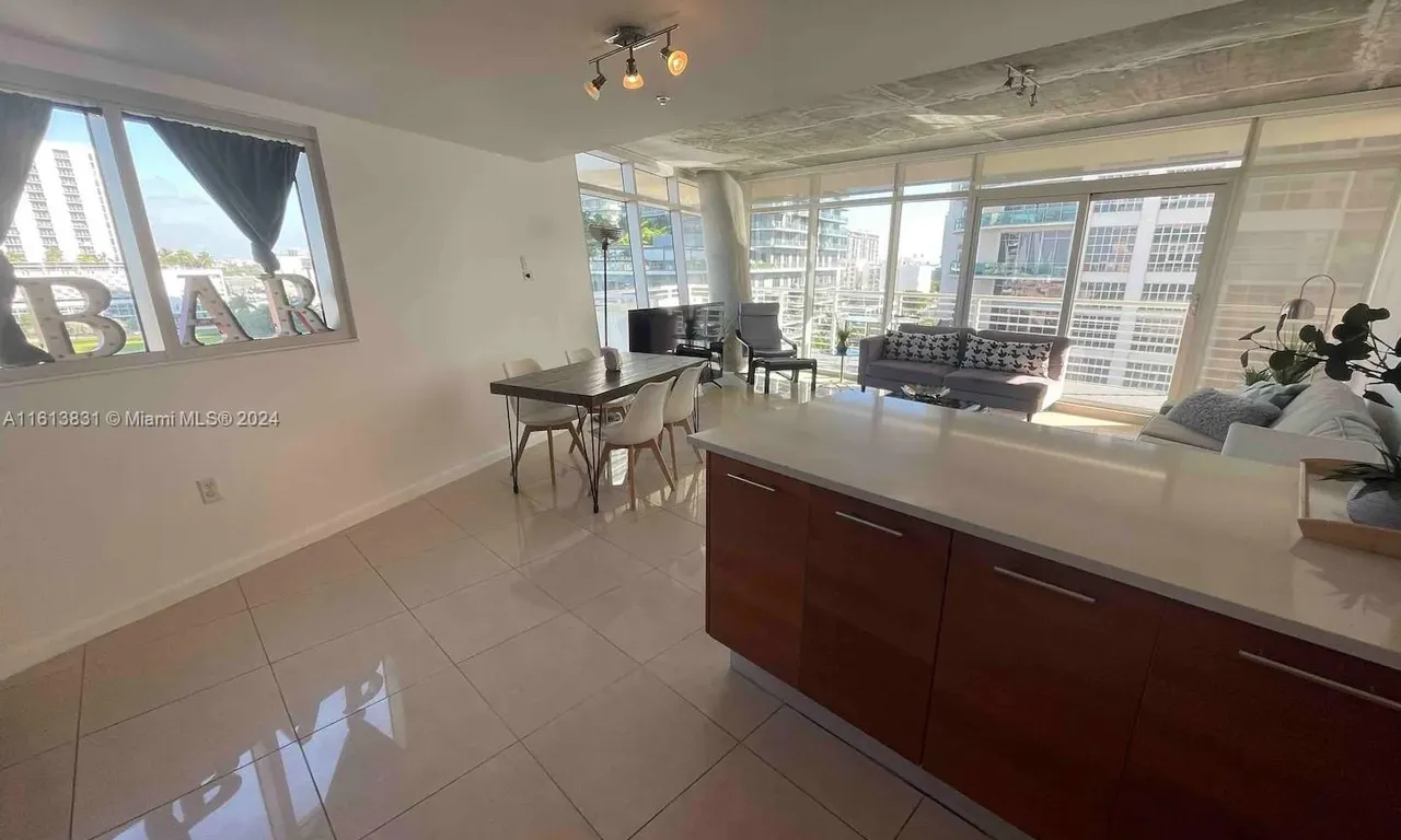 3250 NE 1st Ave # 704, Miami FL 33137