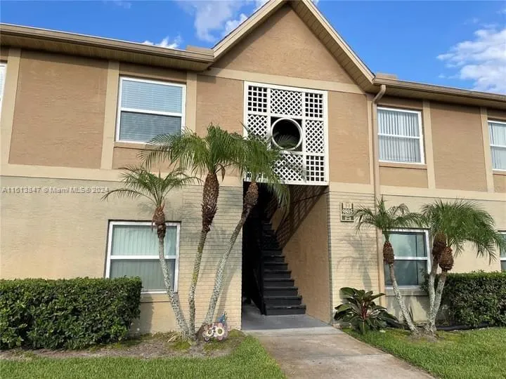 9932 SWEEPSTAKES LANE # 6, Orlando FL 32837