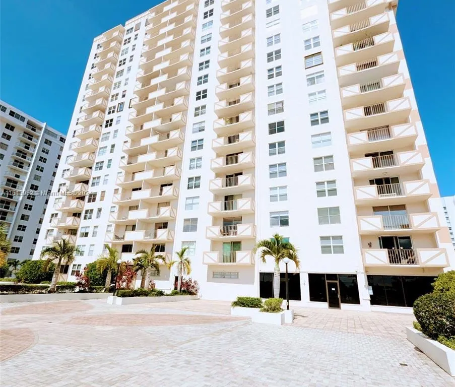 1865 S Ocean Dr # 3F, Hallandale Beach FL 33009