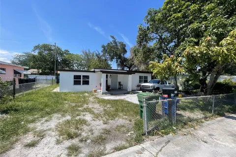 1869 NW 83rd St, Miami FL 33147