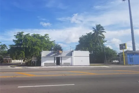 800 NW 54th STREET, Miami FL 33127