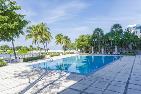 3 Island Ave # 04J, Miami Beach FL 33139