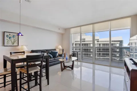 1830 S OCEAN DR # 4409, Hallandale Beach FL 33009