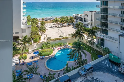 4001 S Ocean Dr # 9J, Hollywood FL 33019