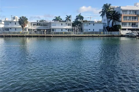 7741 Hawthorne Ave (WATERFRONT), Miami Beach FL 33141