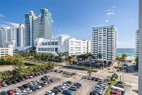 3800 S Ocean Dr # 721, Hollywood FL 33019