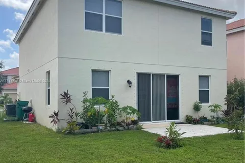 730 NW Leonardo Cir, Port St. Lucie FL 34986