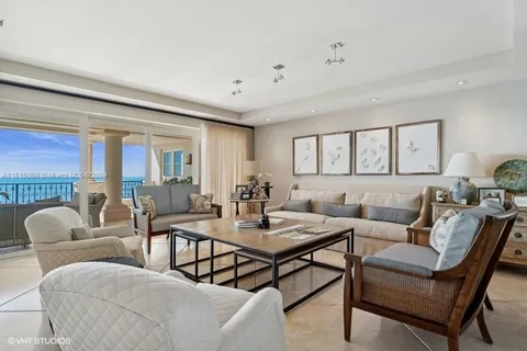 7872 Fisher Island Dr # 7872, Miami Beach FL 33109