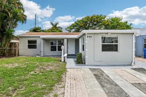 350 NE 56th St, Oakland Park FL 33334