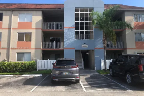 18840 NW 57th Ave # 105, Hialeah FL 33015