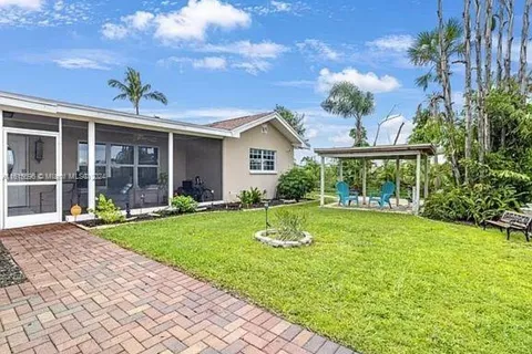 420 CROSS ST NORTH, Fort Myers FL 33903