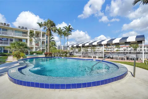 2400 S Ocean Dr # 104, Hollywood FL 33019