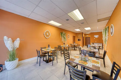 Cuban Restaurant For Sale in Kendall Lakes/ Miccosukee Golf Course Club Area, Miami FL 33173