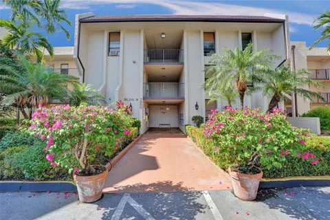 7850 W Mcnab Rd # 101, Tamarac FL 33321