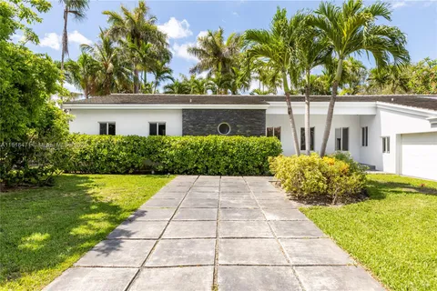 5785 Alton Rd, Miami Beach FL 33140