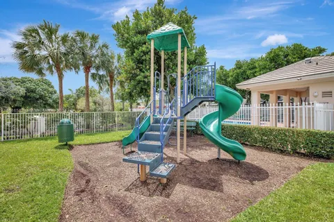 2995 NW 30th Pl # 2995, Oakland Park FL 33311