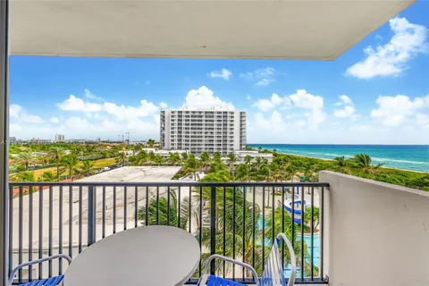 9273 Collins Ave # 507, Surfside FL 33154