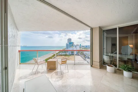 6767 Collins Ave # 1706, Miami Beach FL 33141