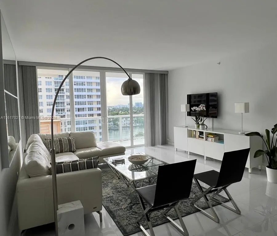 5601 Collins Ave # 1115, Miami Beach FL 33140