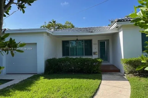 1361 Stillwater Dr, Miami Beach FL 33141