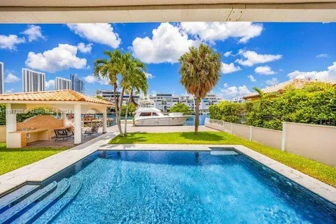 300 Atlantic Ave, Sunny Isles Beach FL 33160