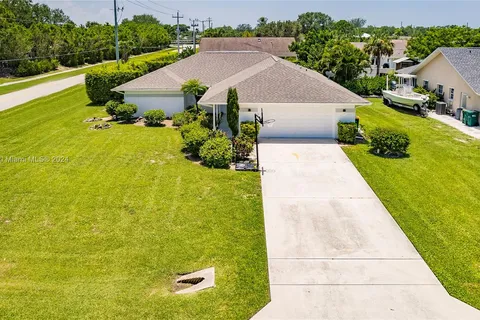 96 Wickliffe Dr, Other City - In The State Of Florida FL 34110