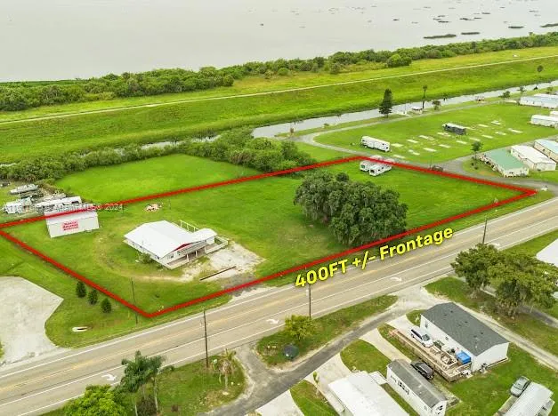 8840 hwy 78, Okeechobee FL 34974