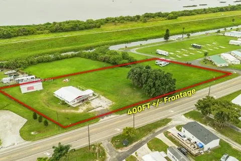 8840 hwy 78, Okeechobee FL 34974