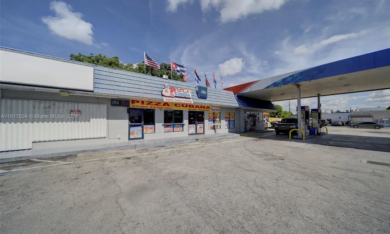 Cuban Pizza Chain with 5 Locations For Sale in Miami!!, Miami FL 33144