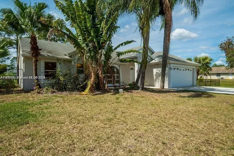 8231 Coconut, West Palm Beach FL 33412