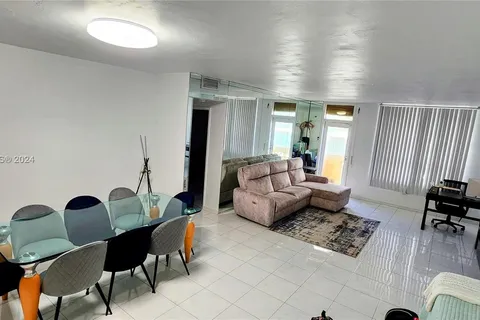 10185 Collins Ave # 721, Bal Harbour FL 33154