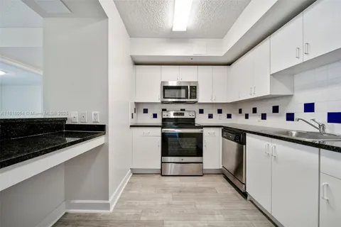 1500 Bay Rd # 0601, Miami Beach FL 33139