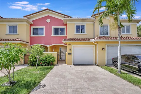 2708 NE 30th Pl, Fort Lauderdale FL 33306