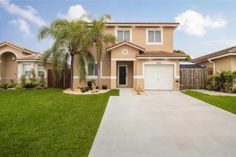 8713 SW 214th St, Cutler Bay FL 33189