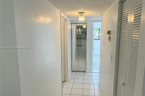 9860 S Belfort Cir # 110, Tamarac FL 33321