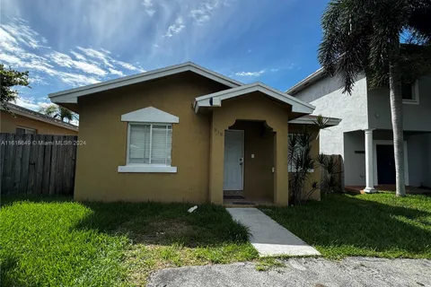 910 SW 8th Pl # 910, Florida City FL 33034