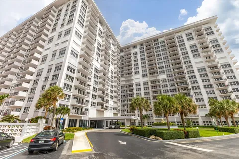 405 N Ocean Blvd # 117, Pompano Beach FL 33062