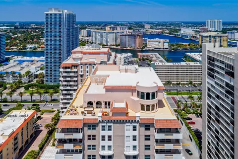 1912 S Ocean Dr, Hallandale Beach FL 33009