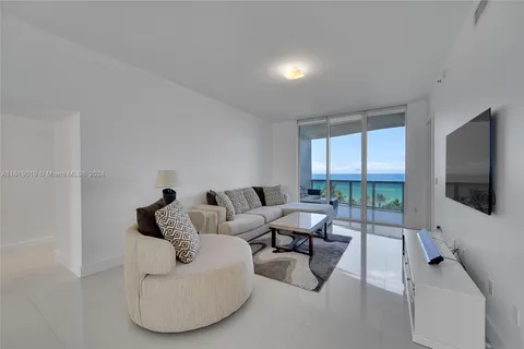 16001 Collins Ave # 504, Sunny Isles Beach FL 33160