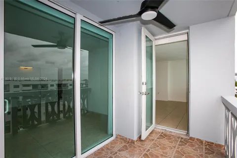 8233 Harding Ave # 606, Miami Beach FL 33141