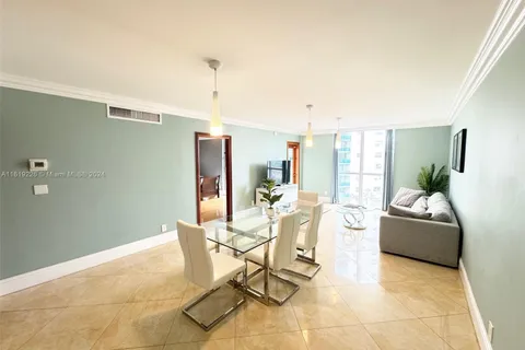 3901 S Ocean Dr # 7O, Hollywood FL 33019