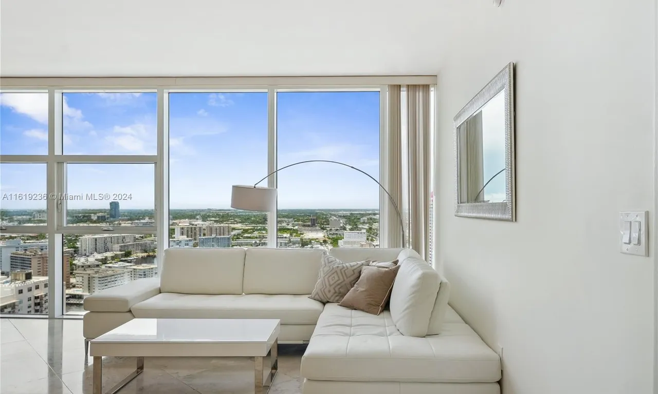 1830 S Ocean Dr # 3107, Hallandale Beach FL 33009