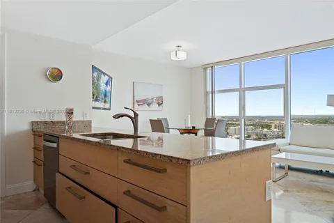 1830 S Ocean Dr # 3107, Hallandale Beach FL 33009