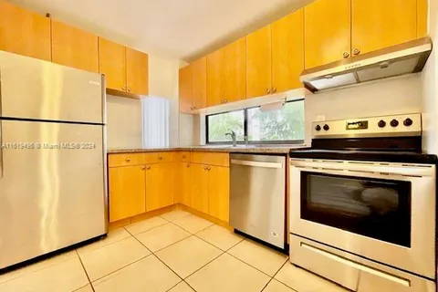 17011 N Bay Rd # 407, Sunny Isles Beach FL 33160