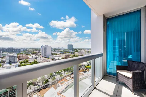 6899 Collins Ave # 1509, Miami Beach FL 33141