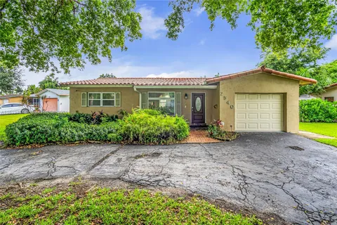 2540 NW 9th Ter, Wilton Manors FL 33311