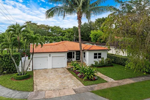 1559 Trevino Ave, Coral Gables FL 33134