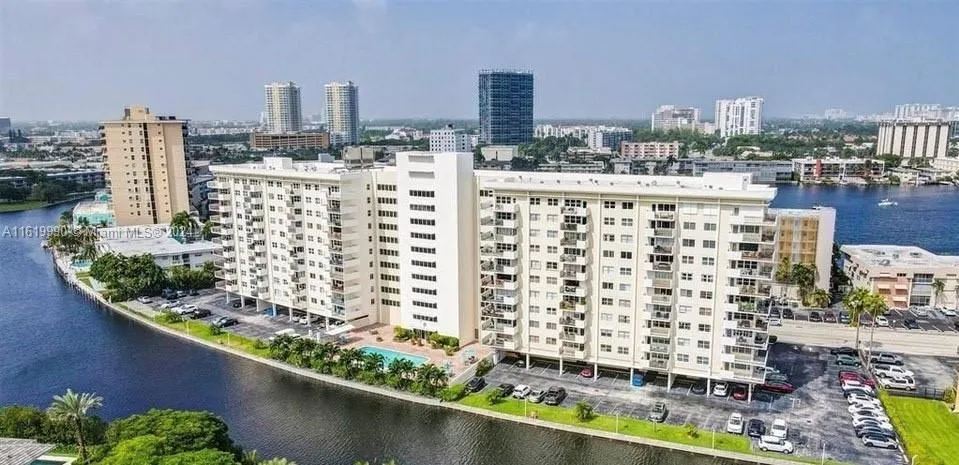 401 Golden Isles Dr # 1106, Hallandale Beach FL 33009